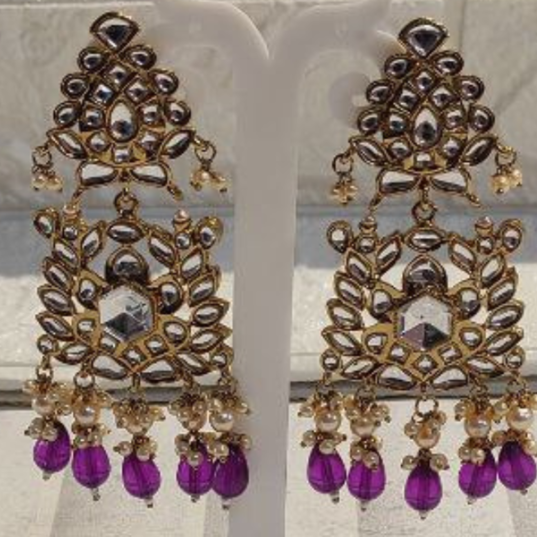 GAJARA VOILET EARRINGS