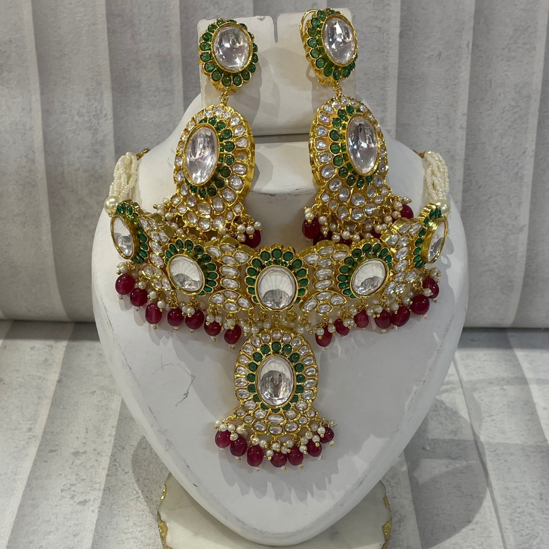 ROYAL RAJSI RED NECKLACE