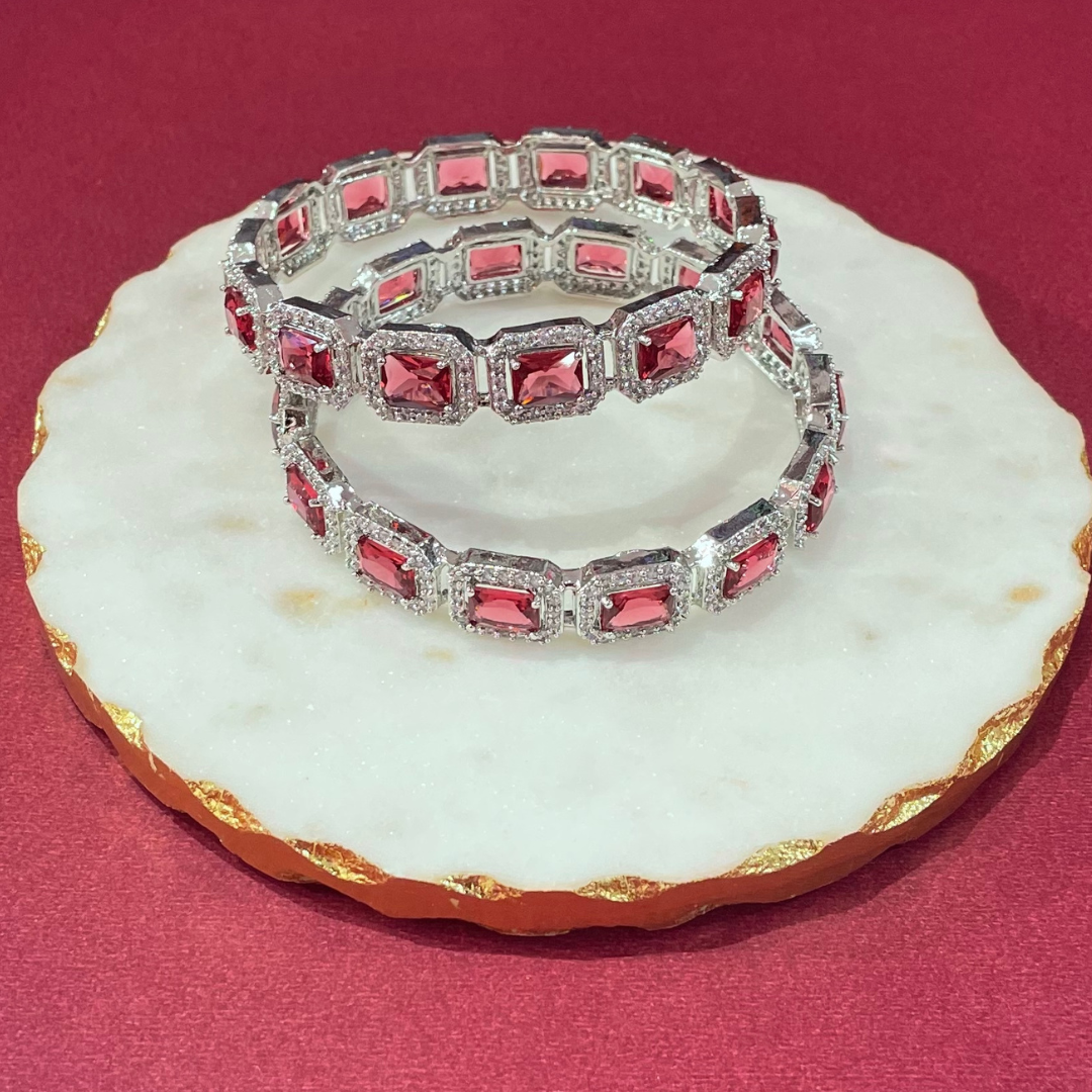 HEER RED 2/4 BANGLES