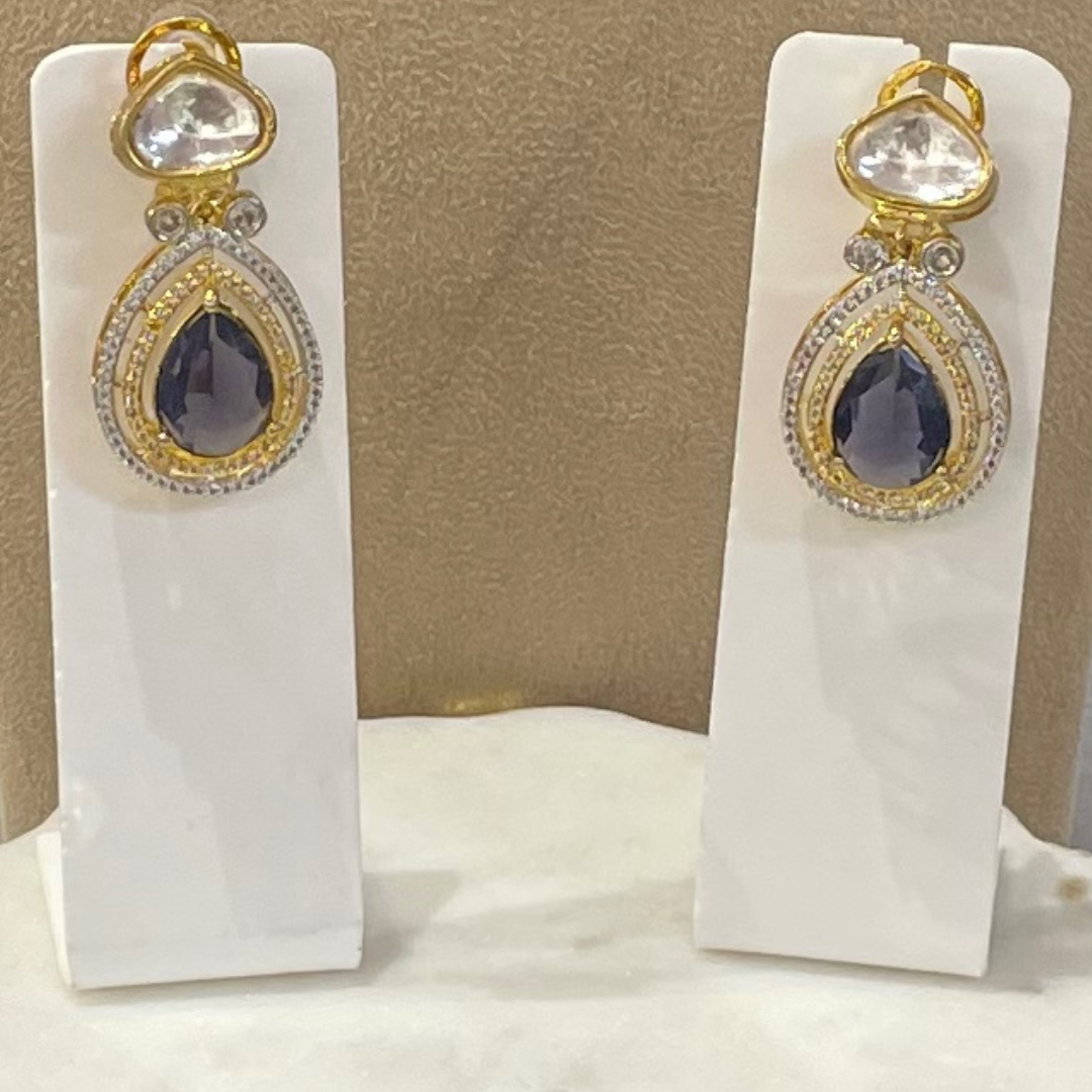 ALIZA GREYESHBLUE NECKLACE