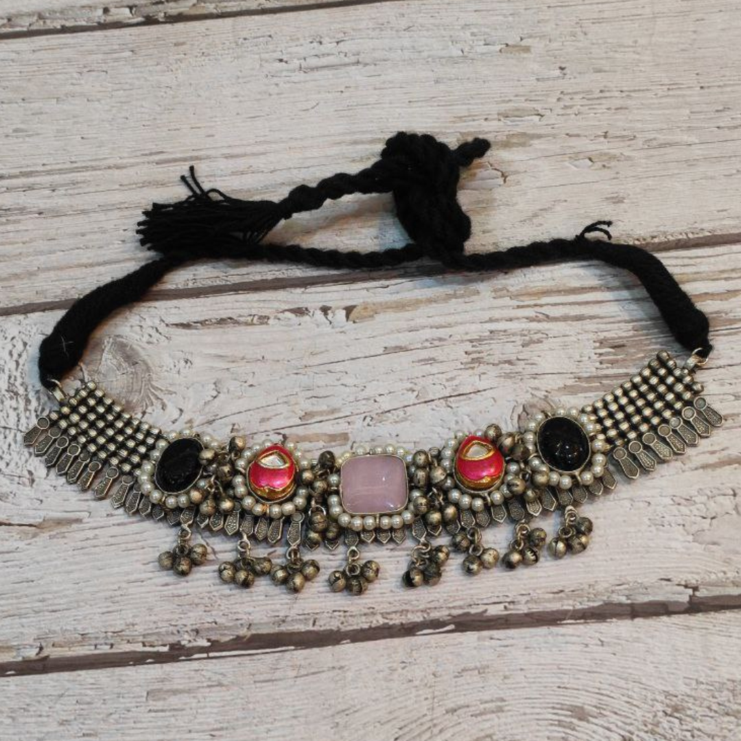 SAJADA-P NECKLACE