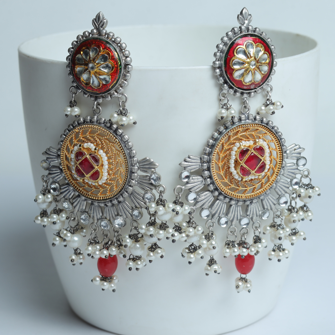 HAYAT RED EARRING