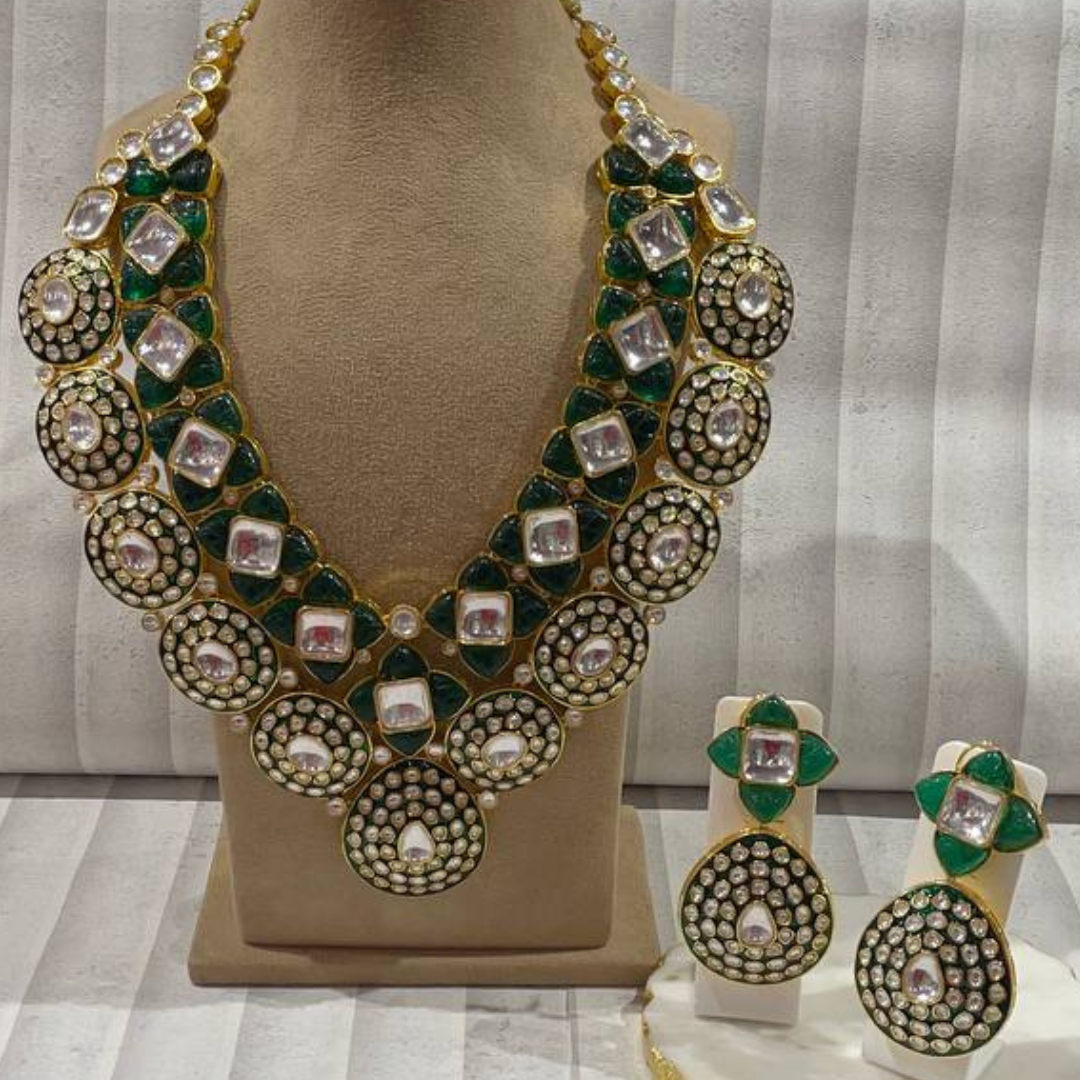 ESMERALDA NECKLACE