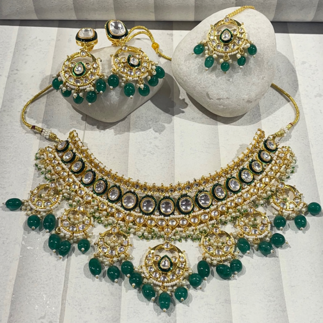 ROOPMATI-GREEN NECKLACE