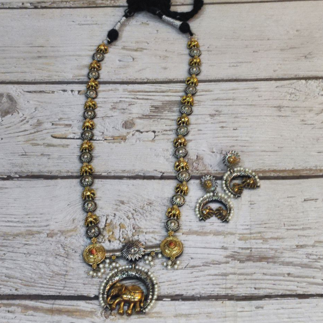 Gajni jewellery set