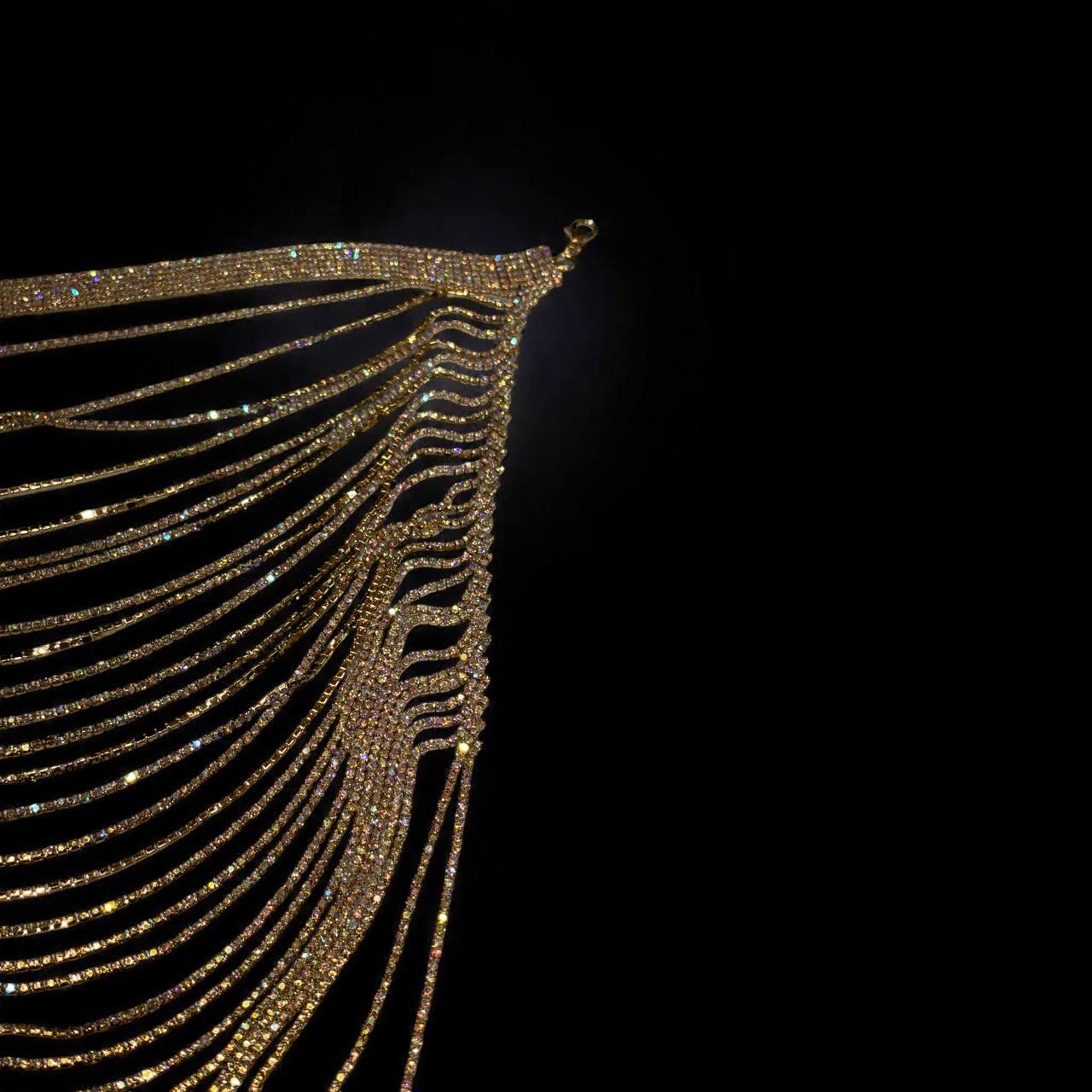 REHA GOLDEN NECKLACE
