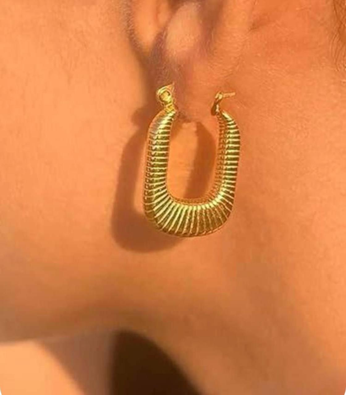 SOPHIE EARRINGS