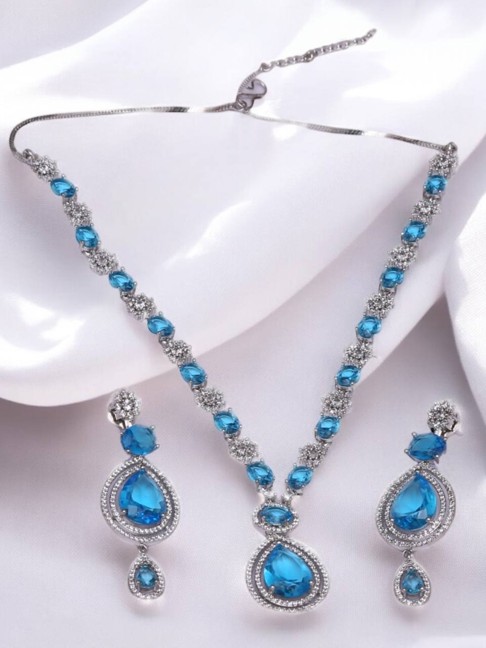 HOORA AQUA JEWELLERY SET