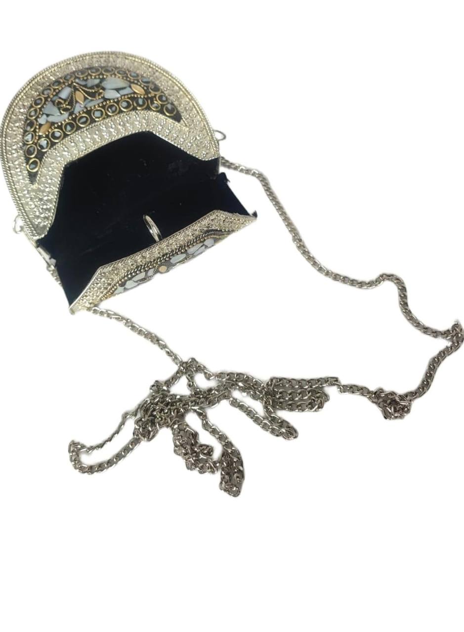 Chotey Thakur mop bag