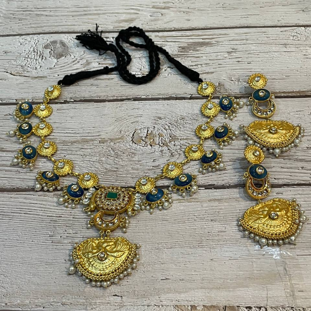 KELADI (T-G) NECKLACE