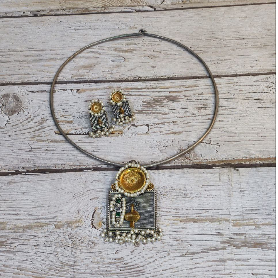 MAYUR HANSALI NECKLACE