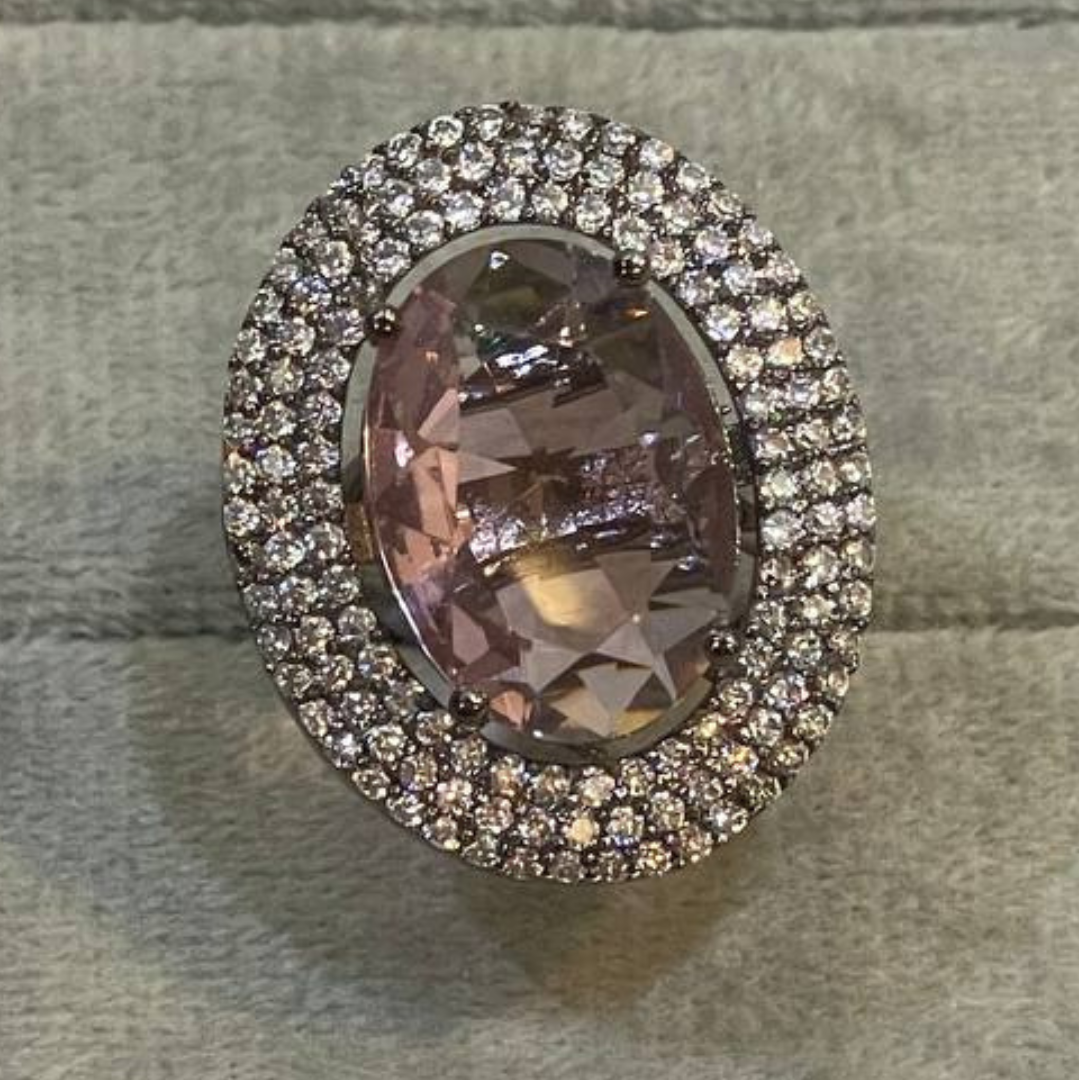 MOON GLASS PINK RING