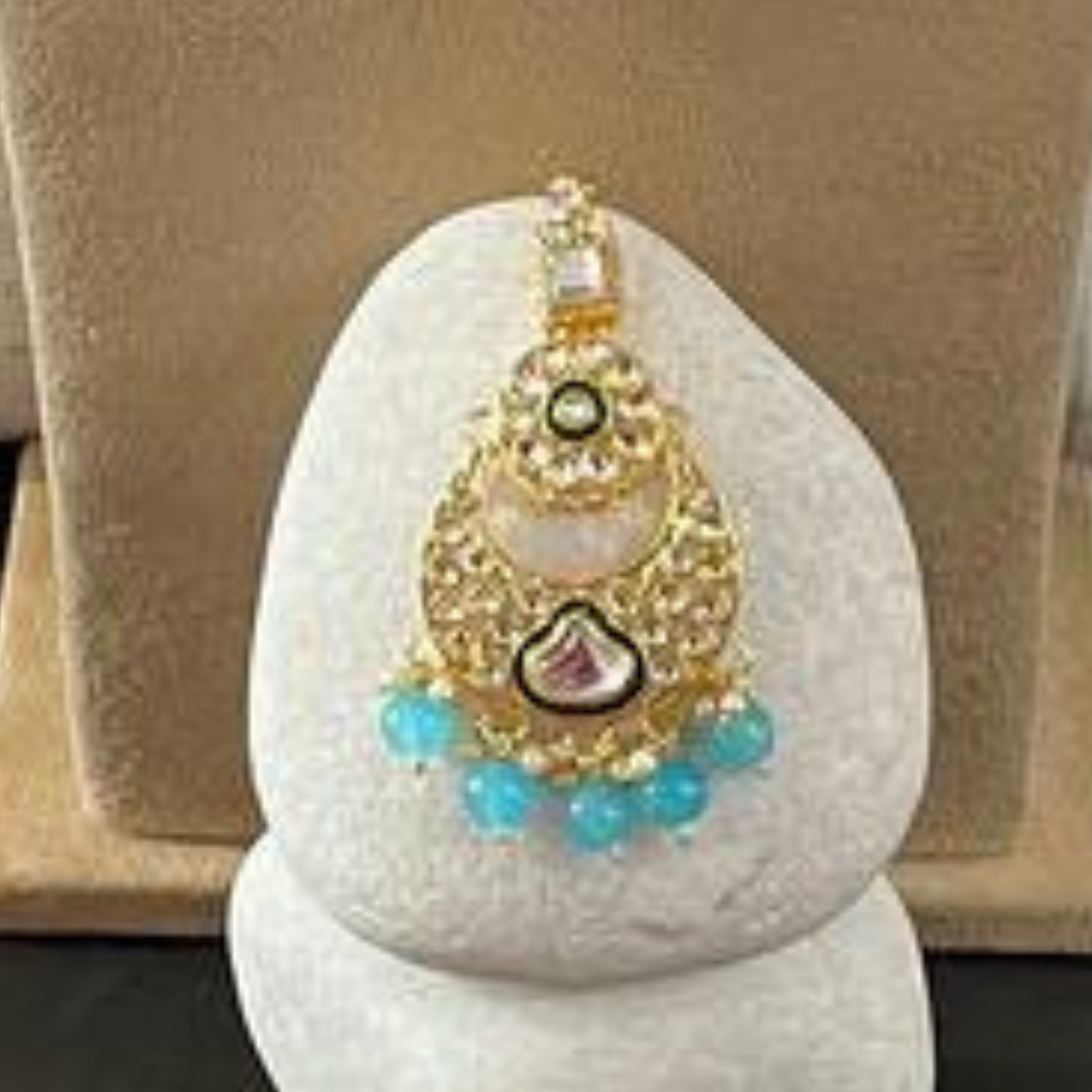 RAKSHANI TURQUOISE NECKLACE