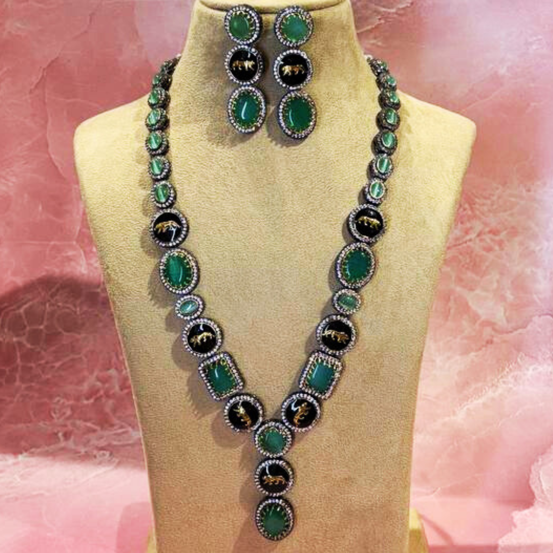 RAMBHA TURQUOISE NECKLACE