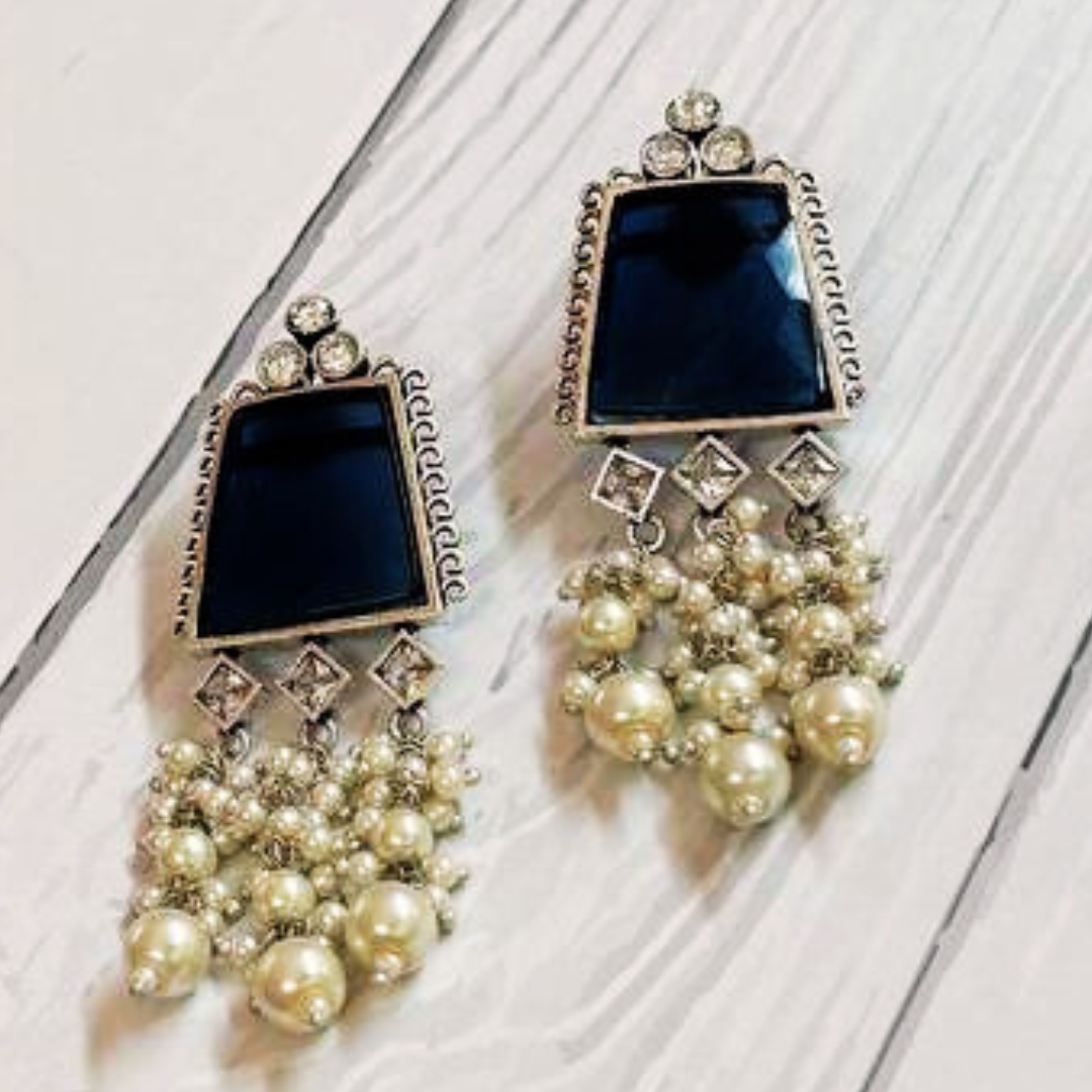 LAAZO ROYAL-BLUE EARRING