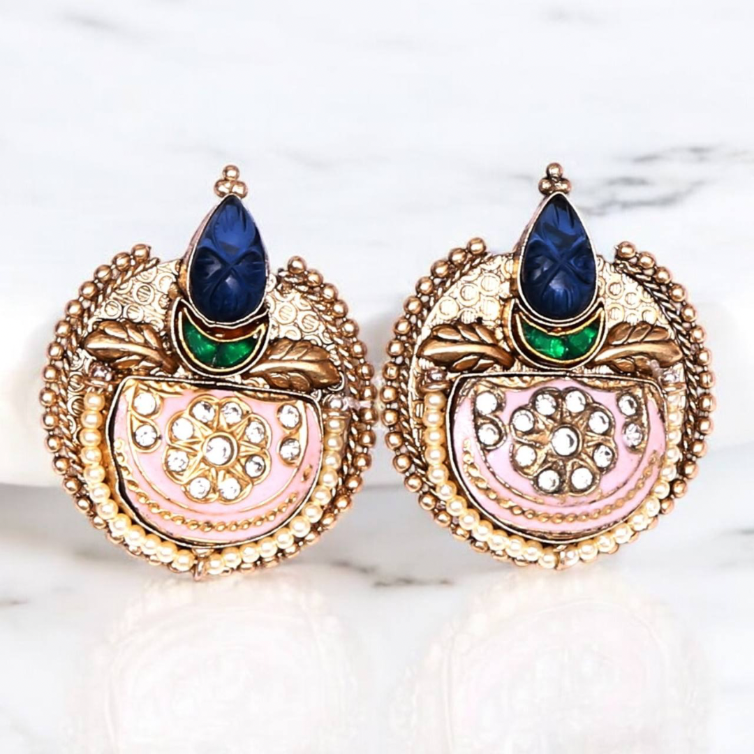 MAKAO STUD EARRINGS