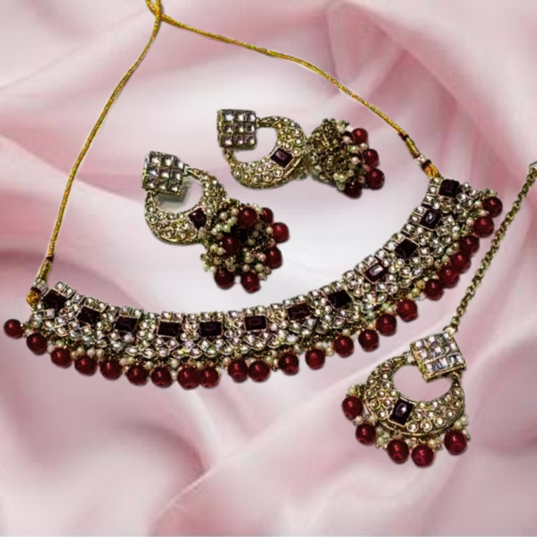 SAYA RED NECKLACE