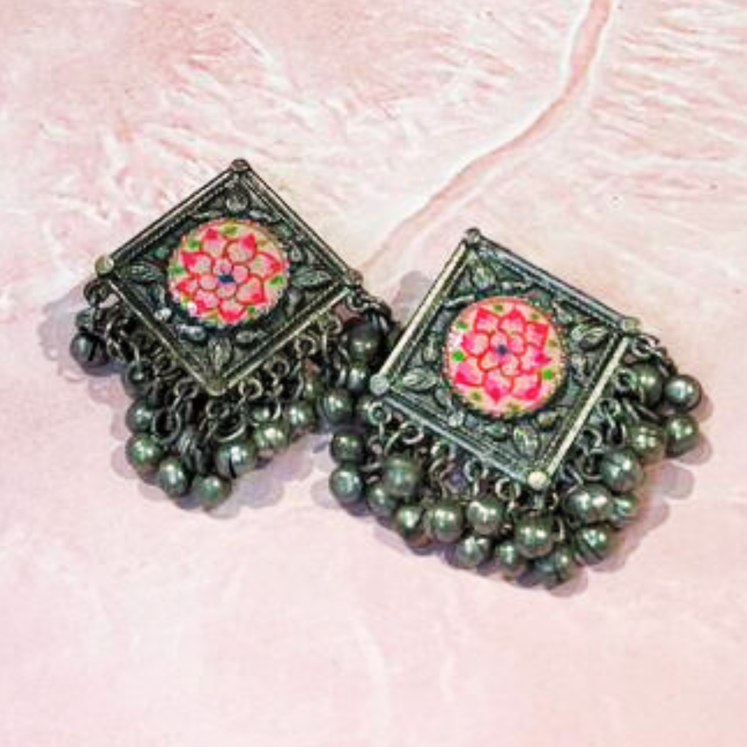ESHE PINK FLOWER EARRING