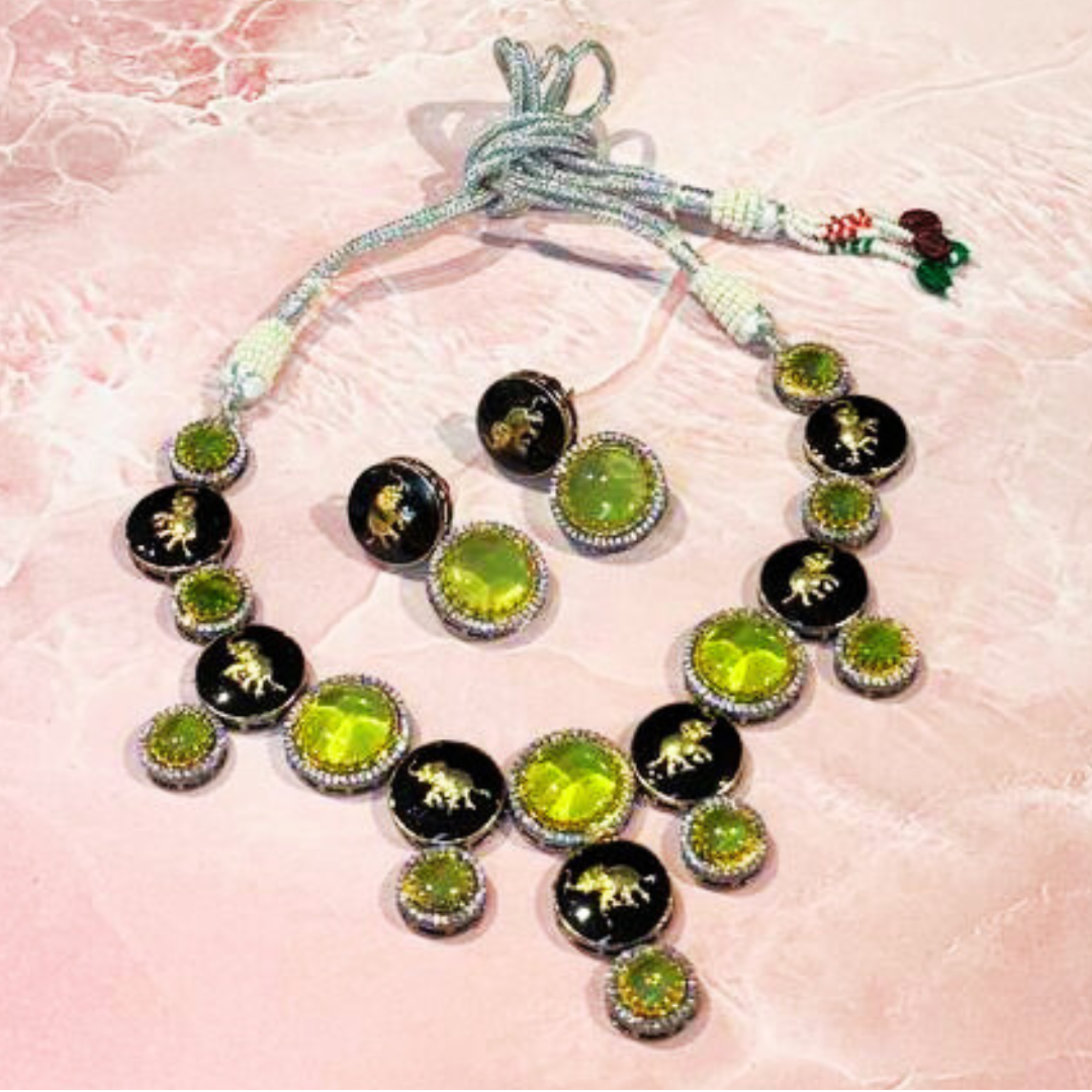 APPI GREEN NECKLACE
