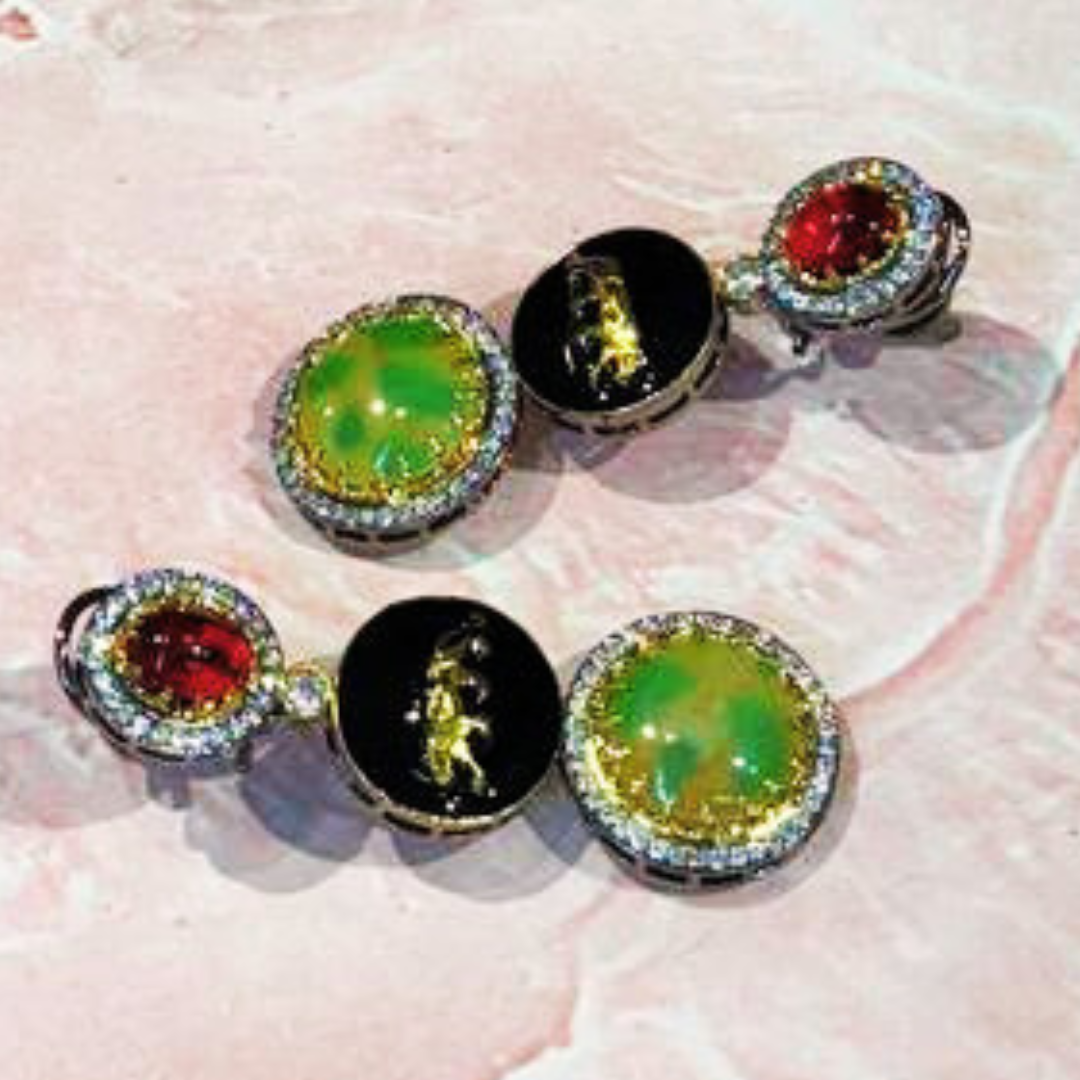 MOHE RED EARRING