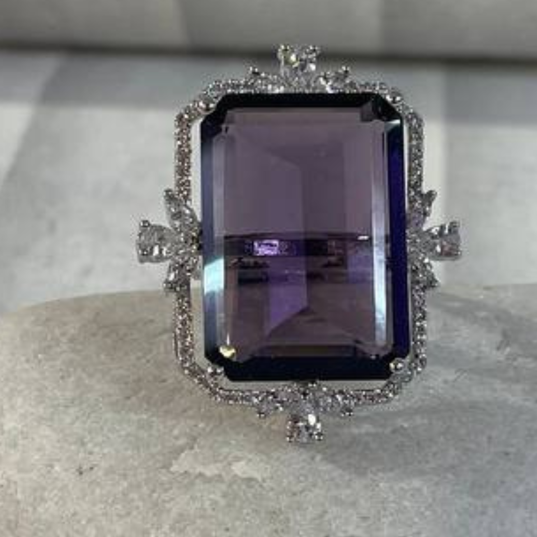 DYANA ROYAL VOILET RING