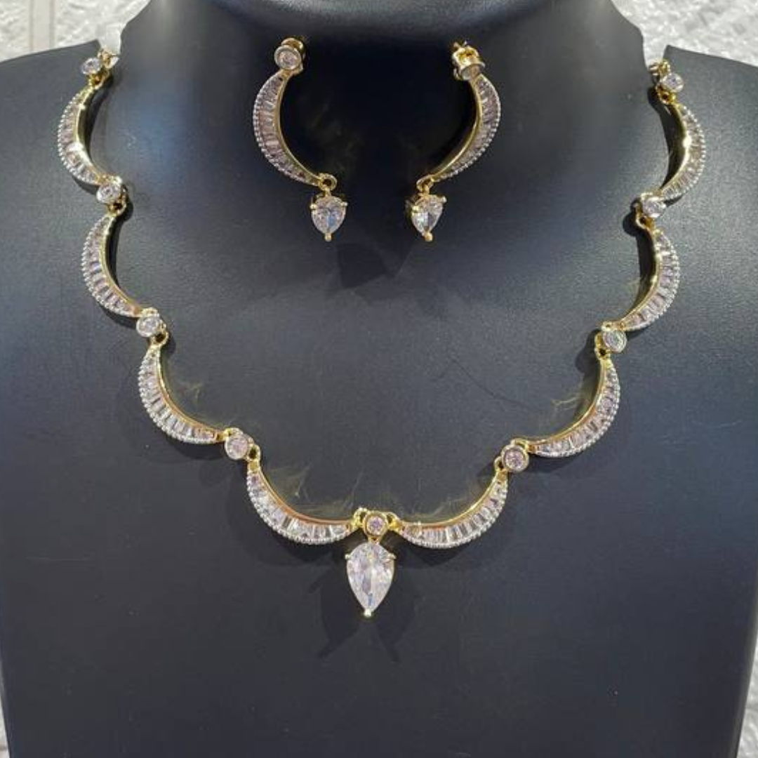 MAHEER NECKLACE
