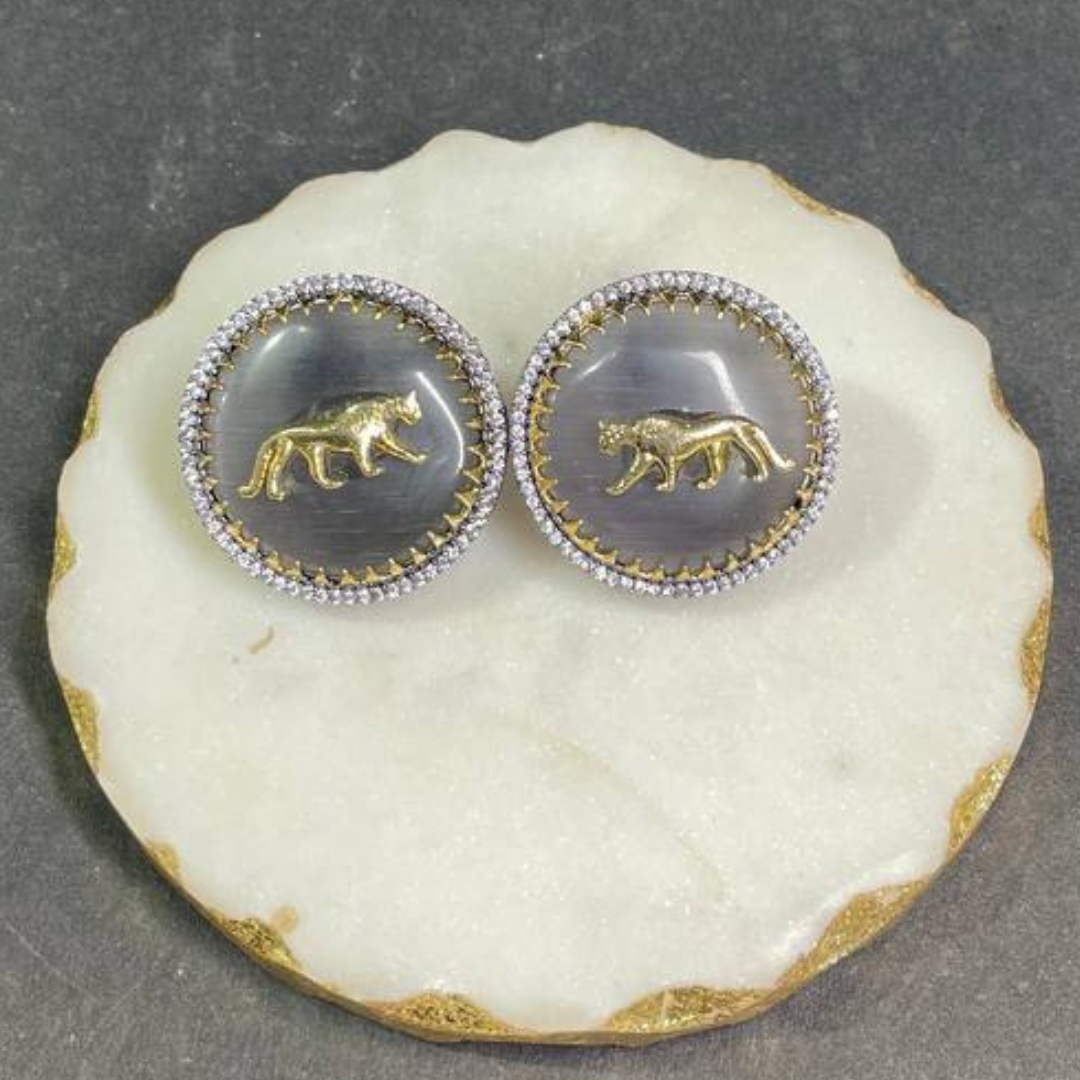 GREY SAANJH EARRING