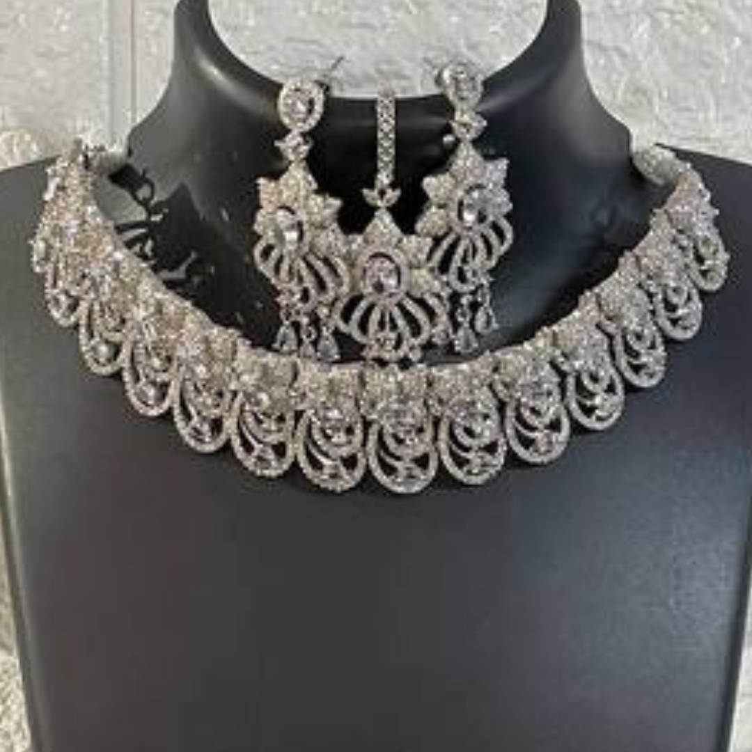 RICHAL WHITE JEWELLERY SET