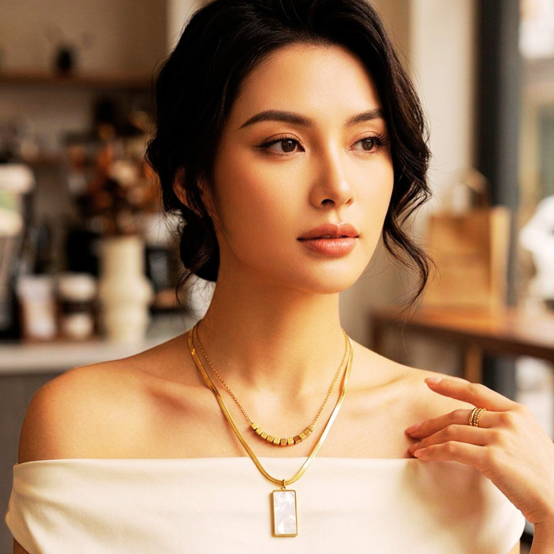 White MOP chain necklace