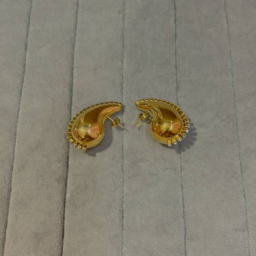 GOHAR STONE EARRINGS