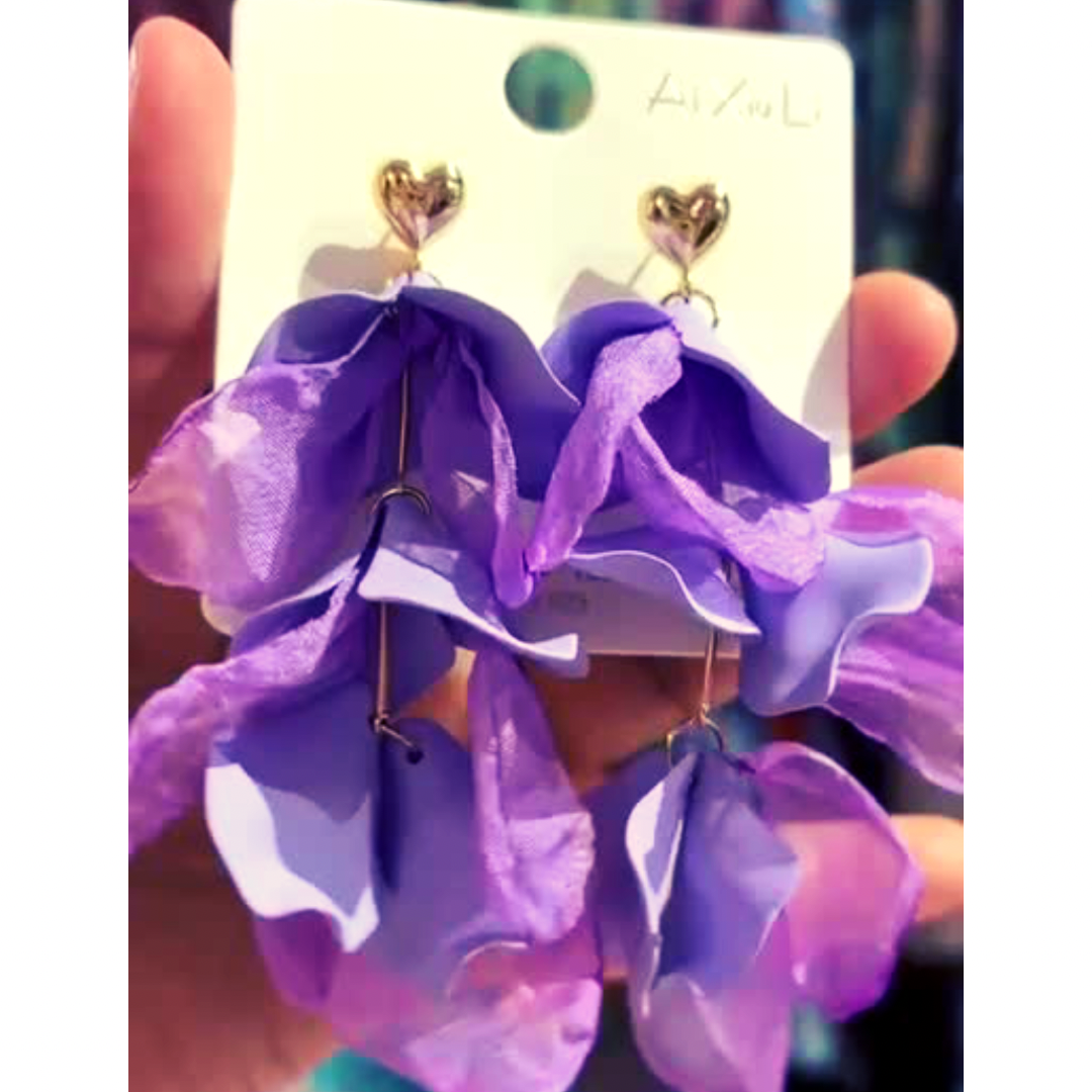 LAVENDER PETAL EARRINGS