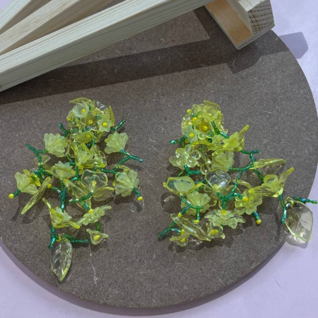 ZARISA PARROT EARRINGS