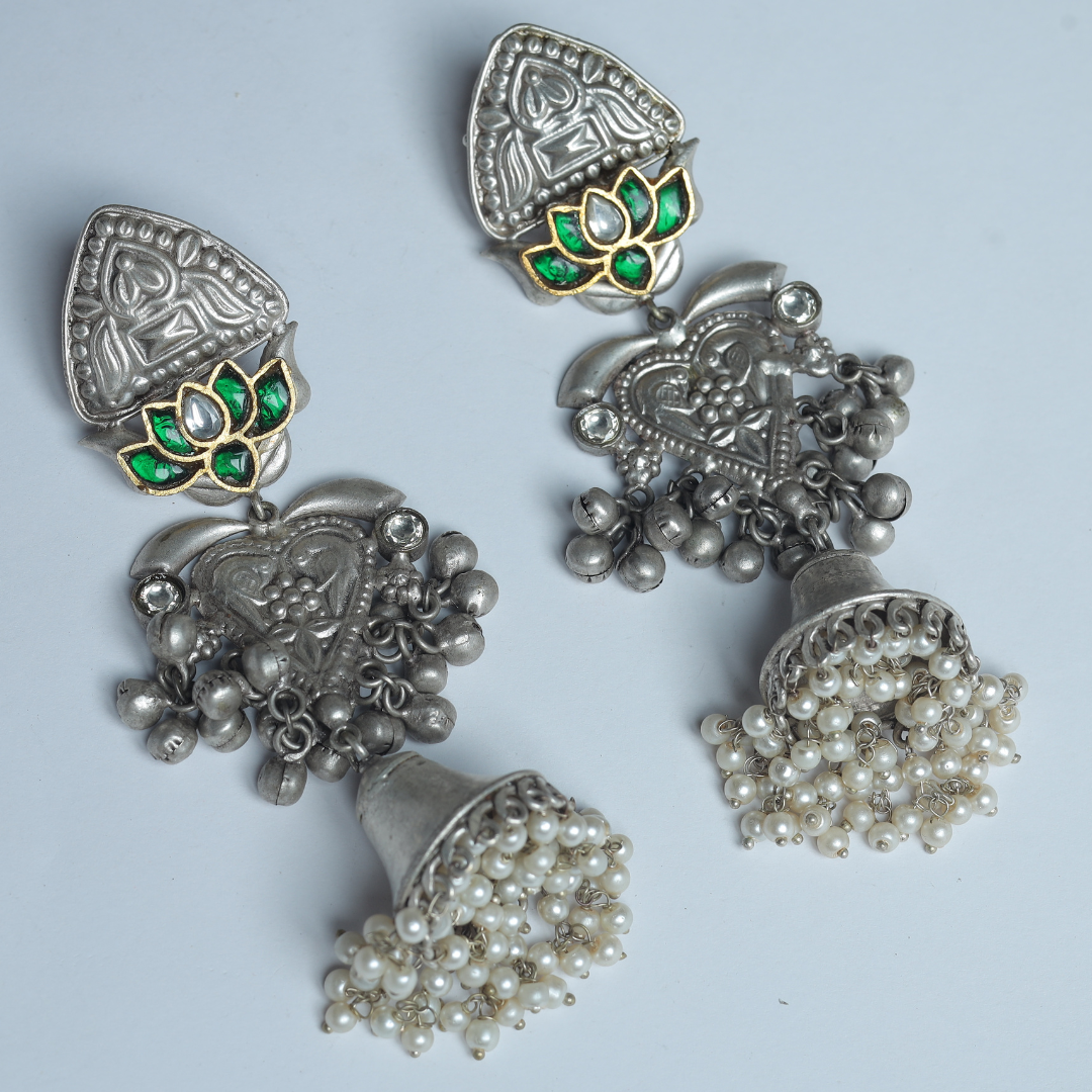 SHIVAKARI GREEN EARRING