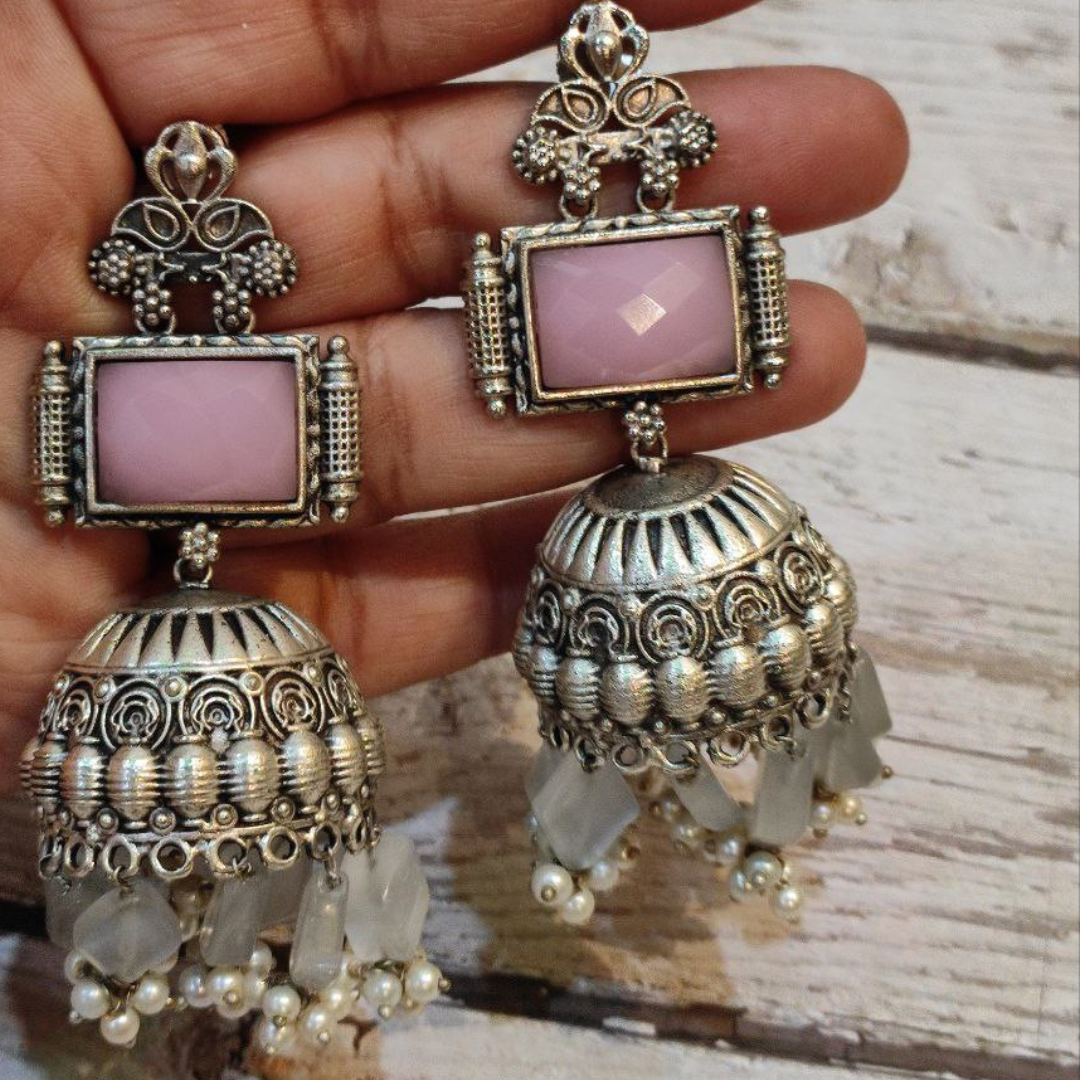 ROOT PINK-WHITE JHUMKA
