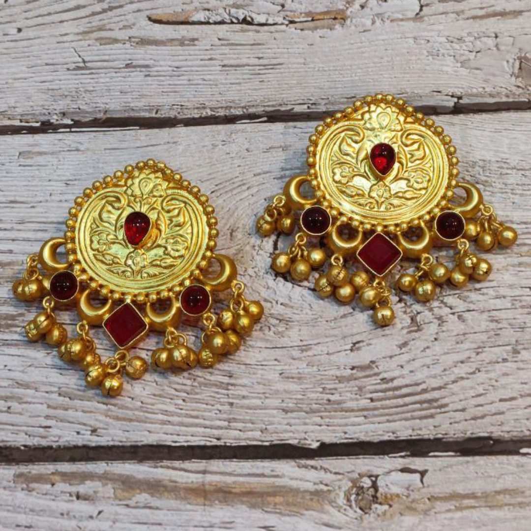 APRAJITA RED-GOLDEN EARRING