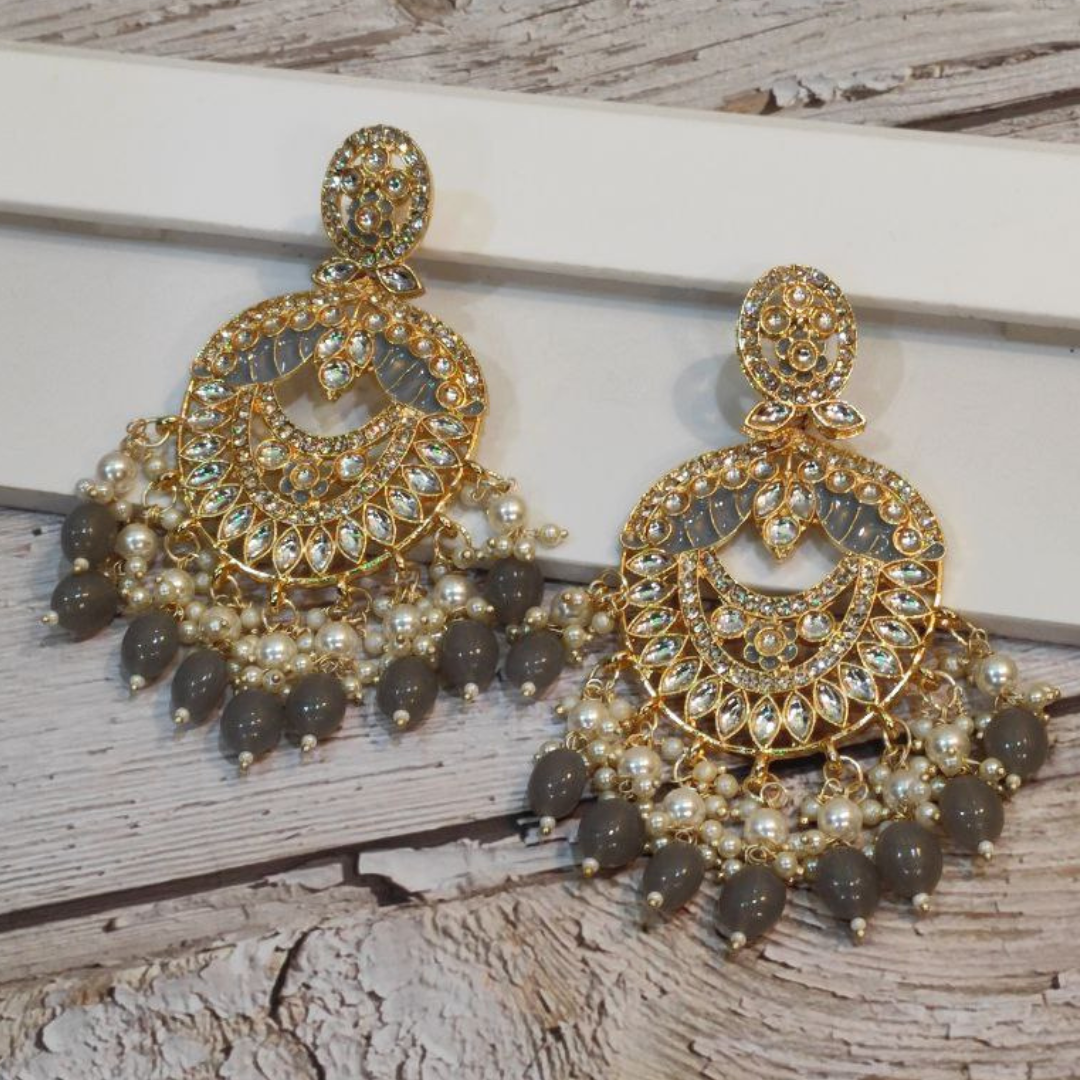 CHITRA GREY EARRING