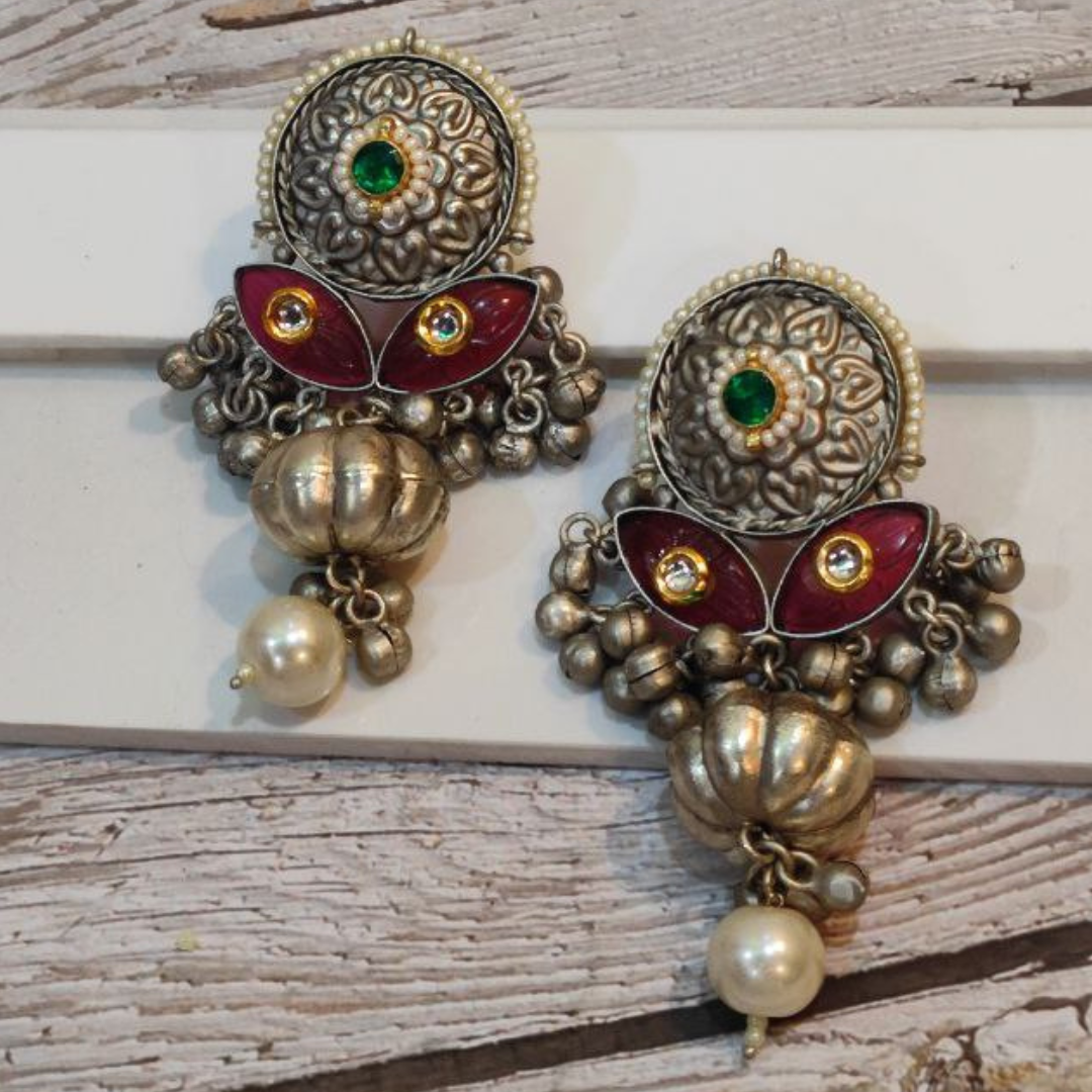 FIDAN RED EARRING