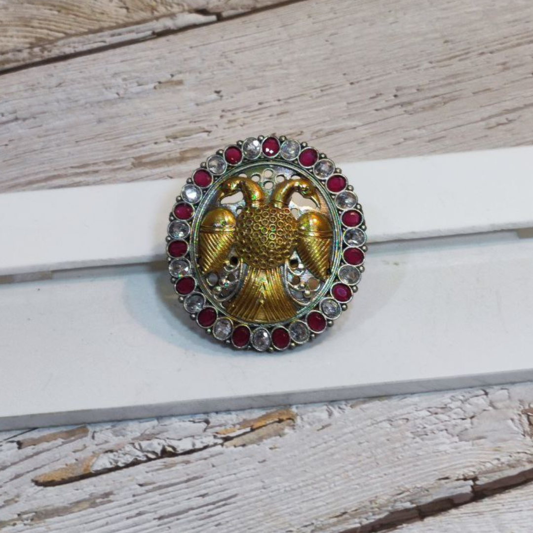 KEKI RED-WHITE RING