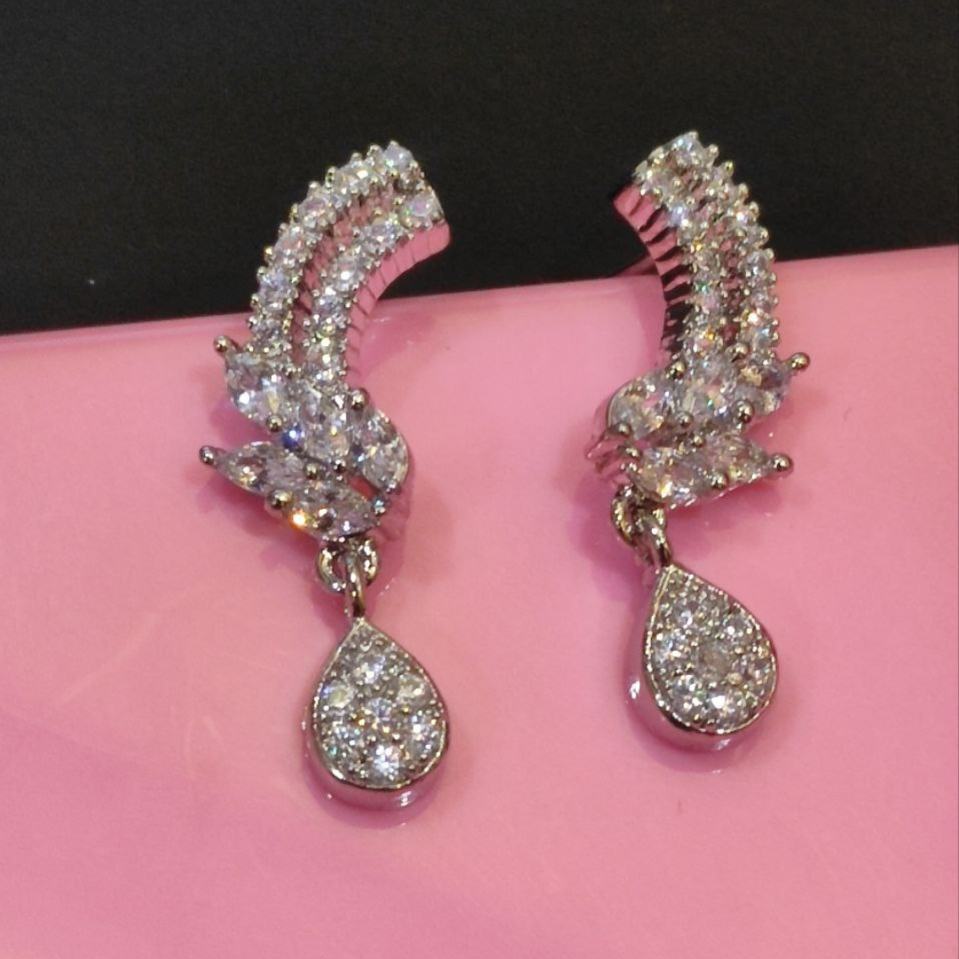 MANIRAJ AD (R) MANGALSUTRA