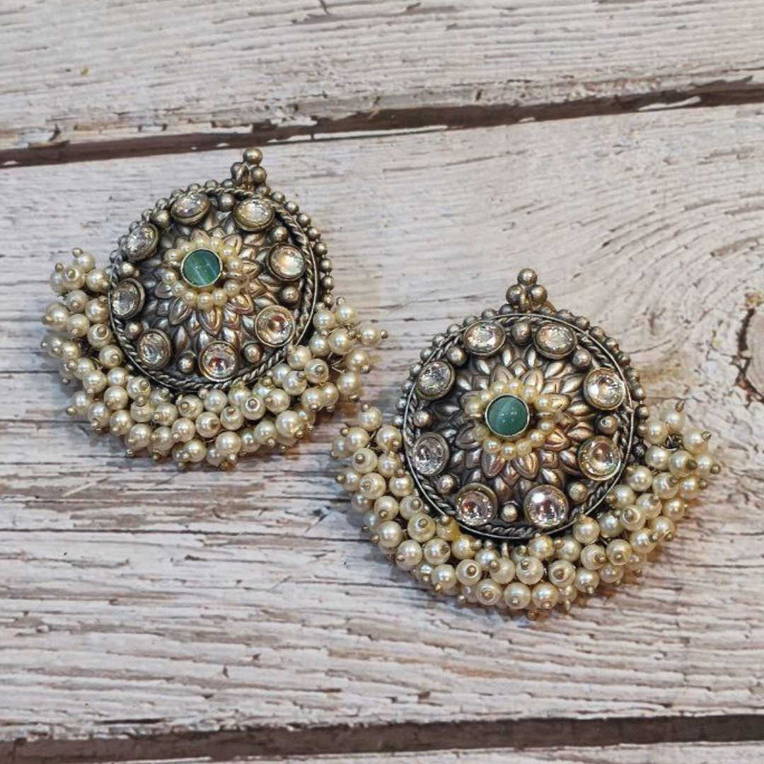 MAHARAANI-GAYATRI STUD EARRING