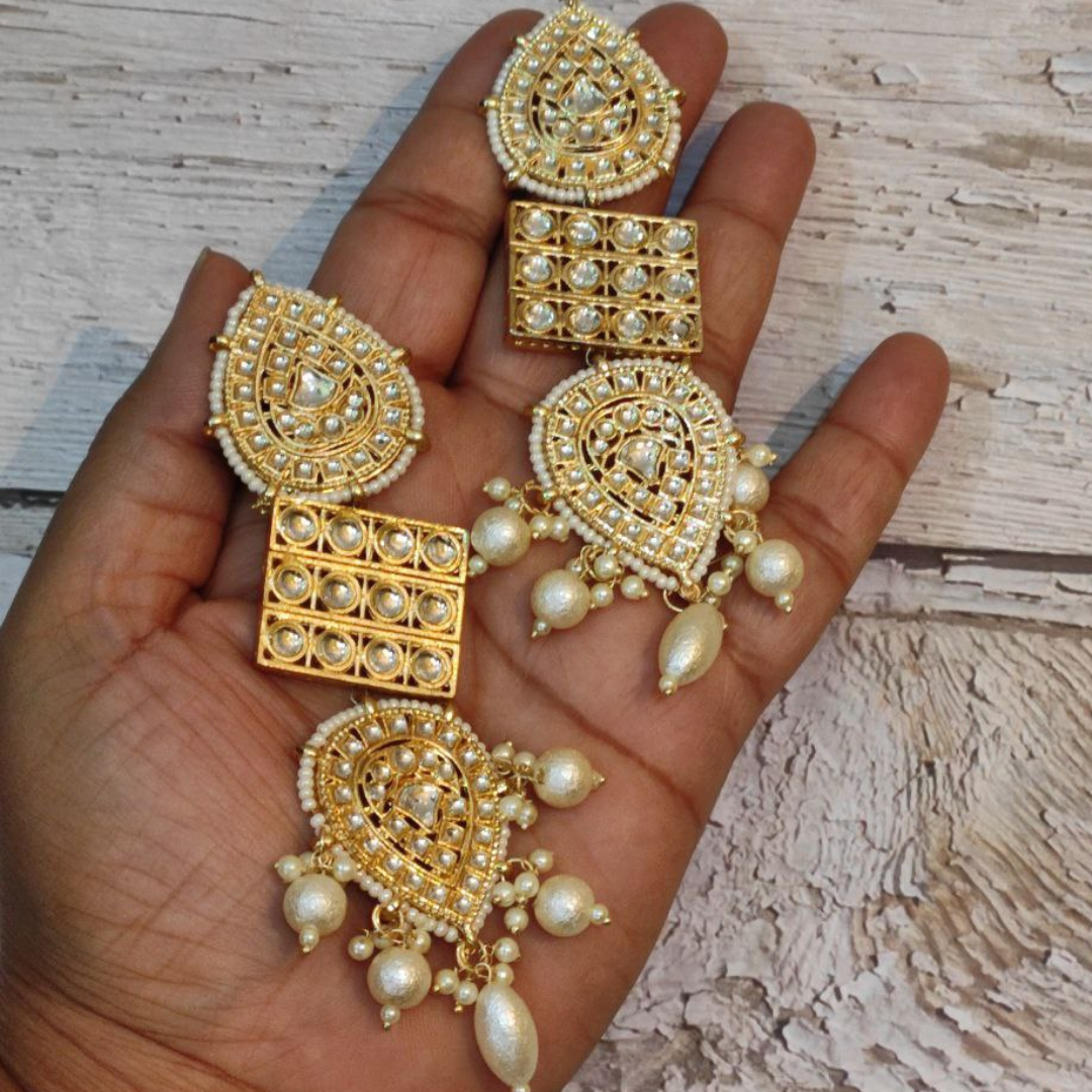 MITHILA EARRING