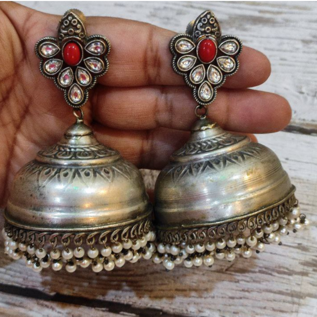 NIHAAR RED JHUMKA