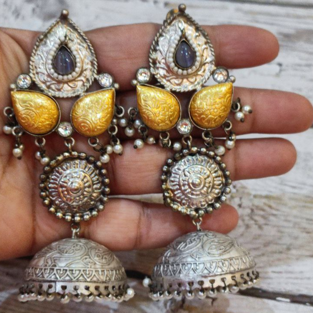 SAANJH GREY JHUMKA