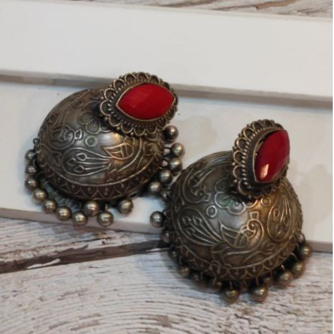 SANGARI RED EARRING