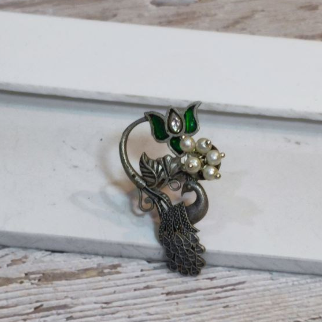 SHIKHANGI EMERALD RING