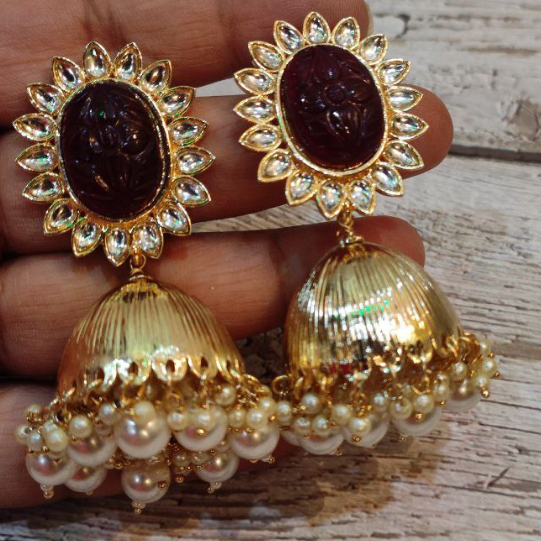 VANYA MAROON EARRING