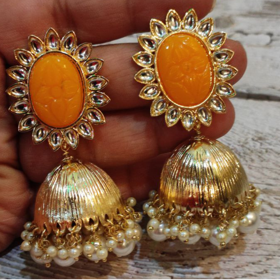 VANYA ORANGE EARRING