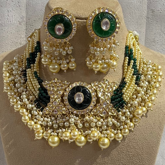 DEVGANA EMERALD NECKLACE