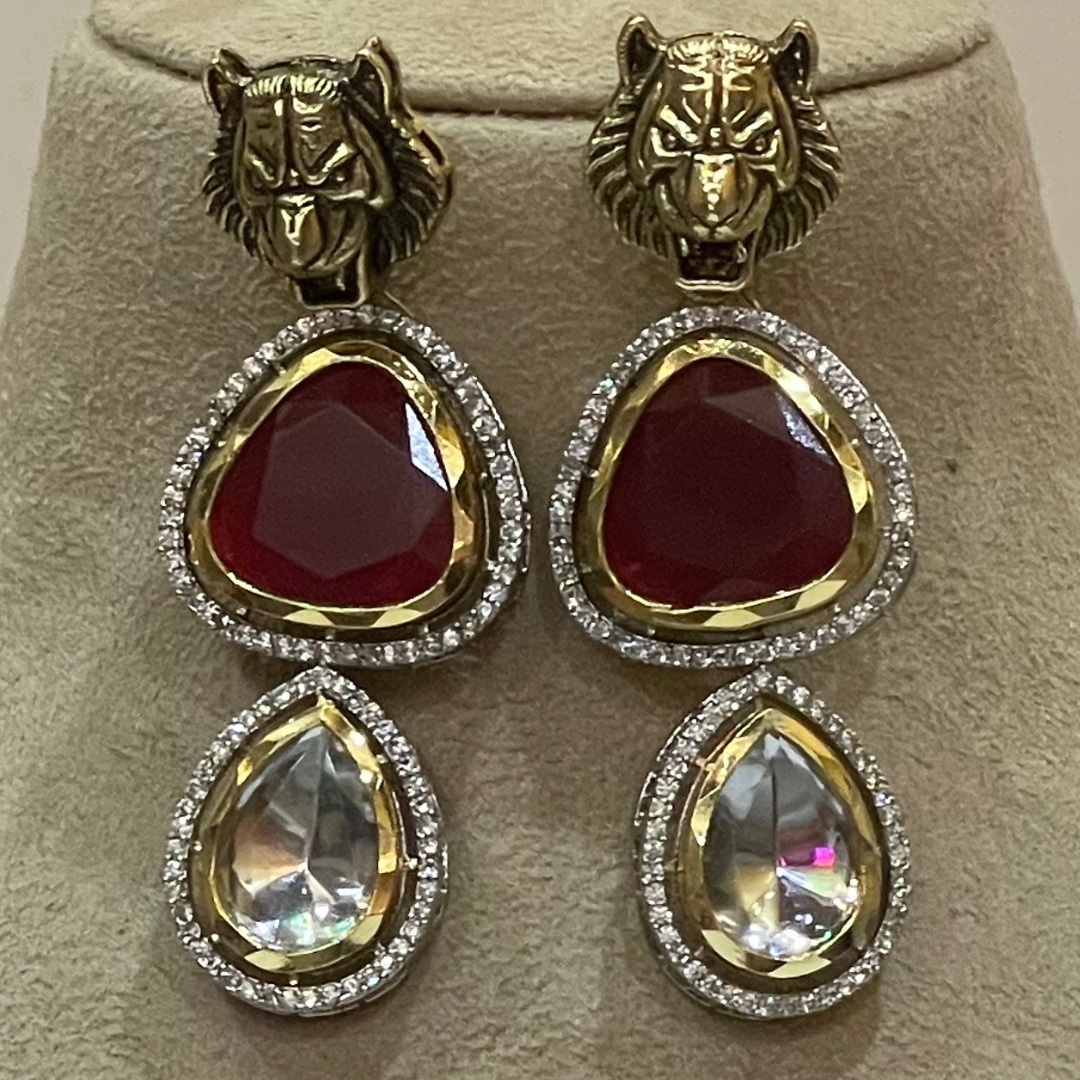 SHAGUN-RED EARRINGS