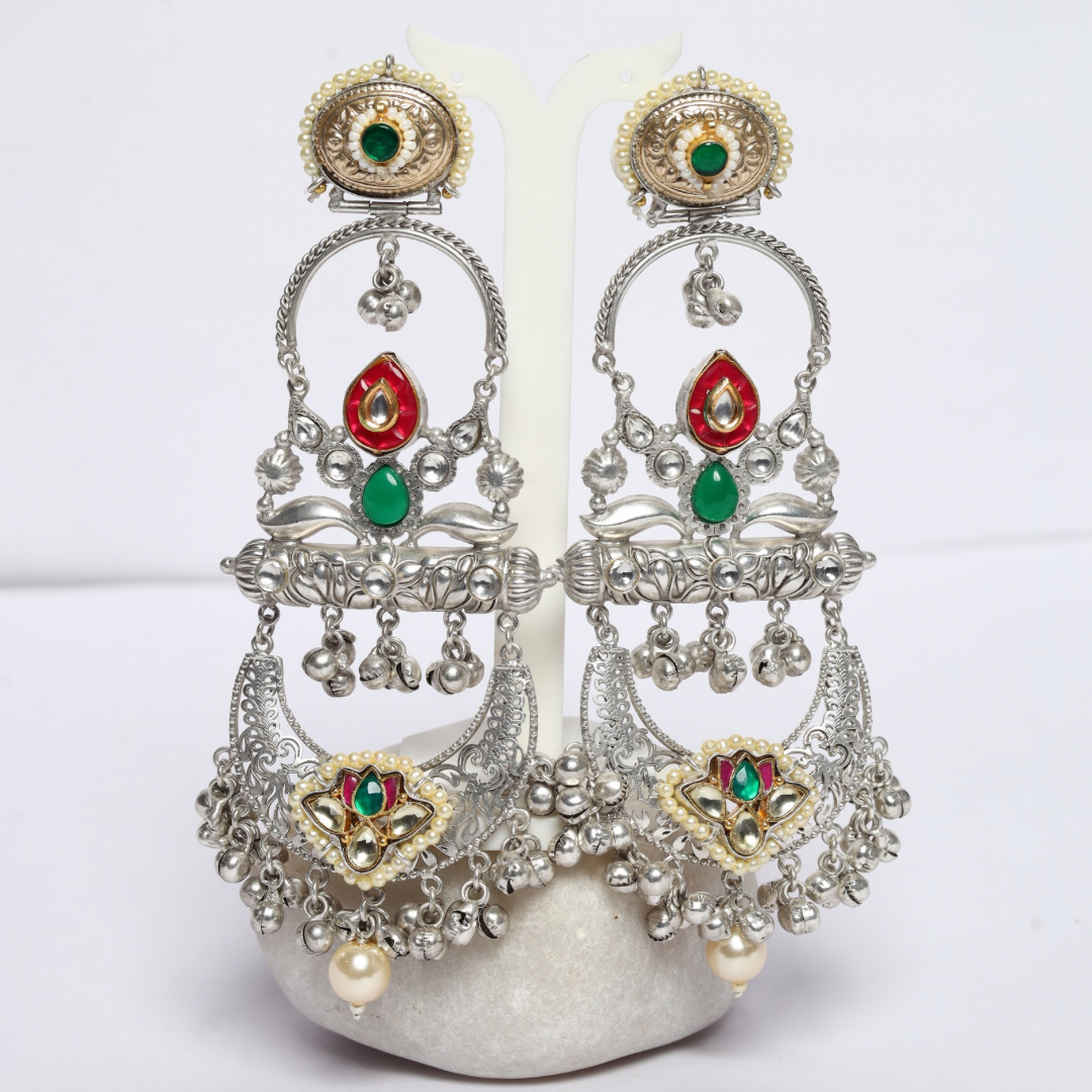 FAREEDAN EARRINGS